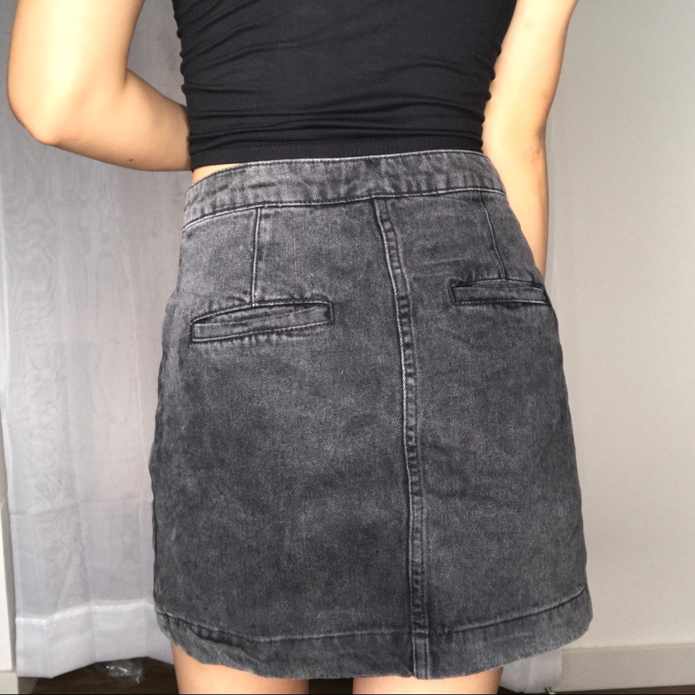 SOLD Free People button up skirt - Picture 4 of 8